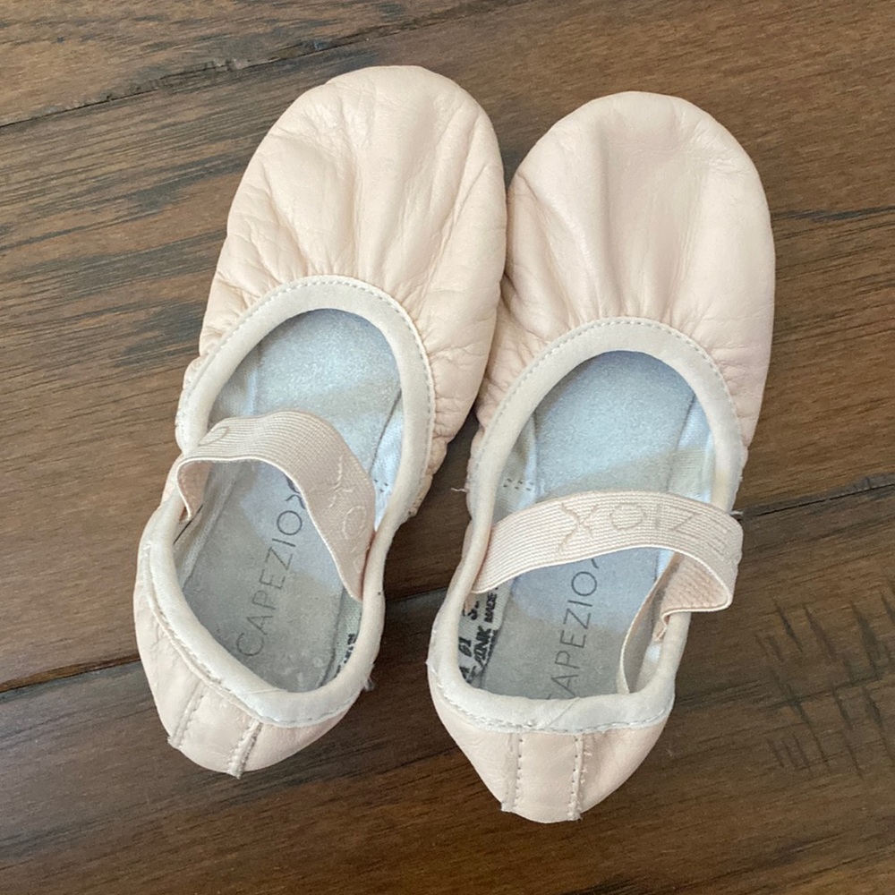 Capezio girls ballet shoes